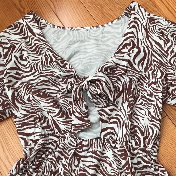 New 2021 fashion short jumpsuit - Picture 3 of 12